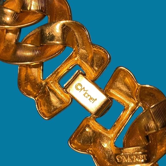 Vintage Monet Chunky Chain Choker - Picture 7 of 9